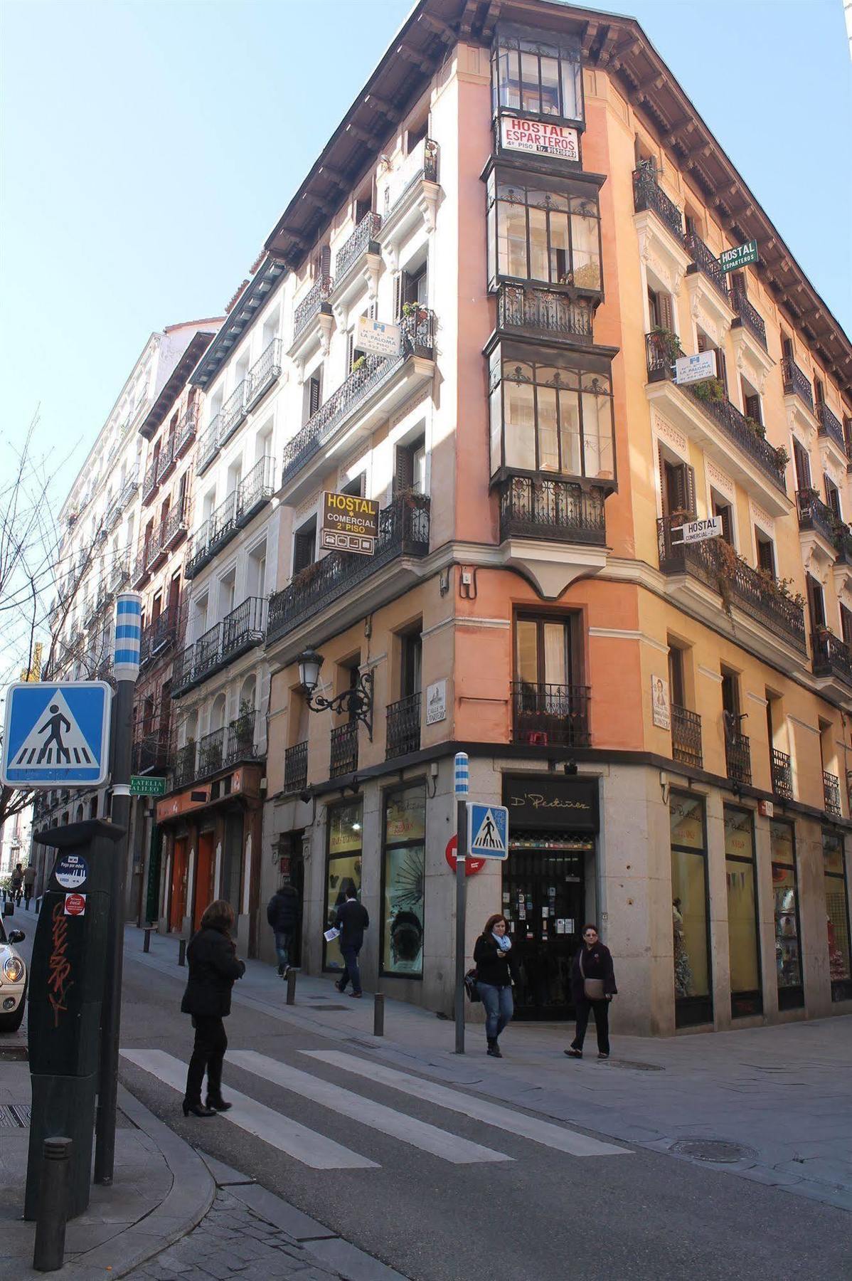 Hostal Comercial Madrid Exteriör bild